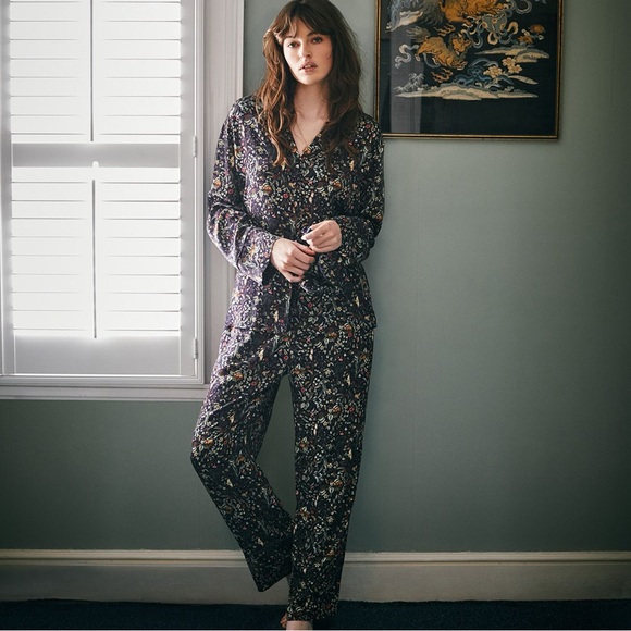 Fable Wolf Garden Pajamas - Picture 2 of 15